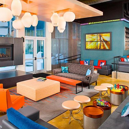 Aloft Beachwood Ngoại thất bức ảnh