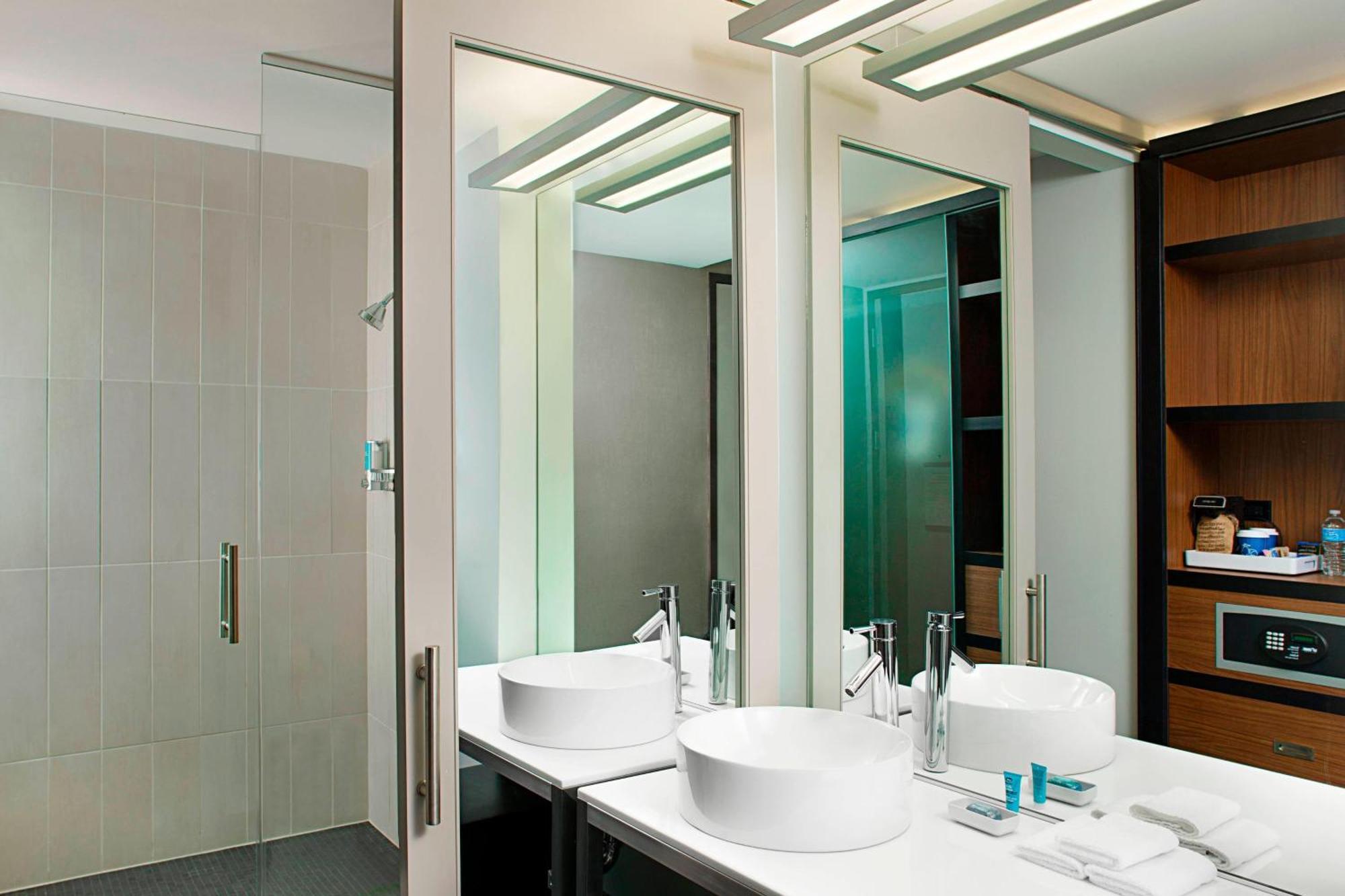Aloft Beachwood Ngoại thất bức ảnh