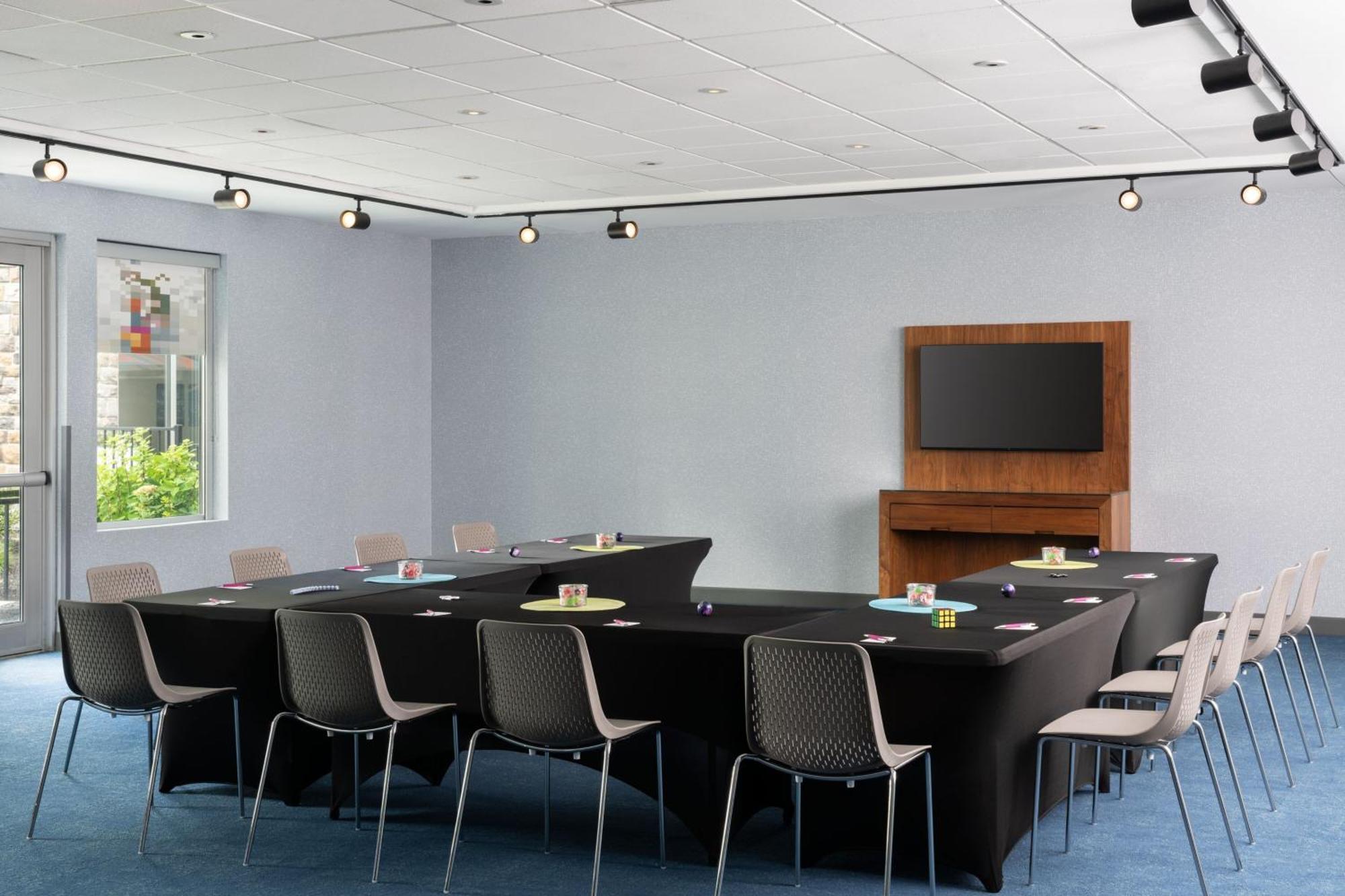 Aloft Beachwood Ngoại thất bức ảnh