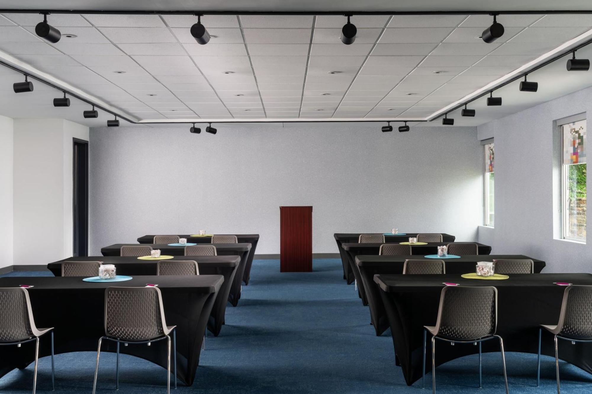 Aloft Beachwood Ngoại thất bức ảnh
