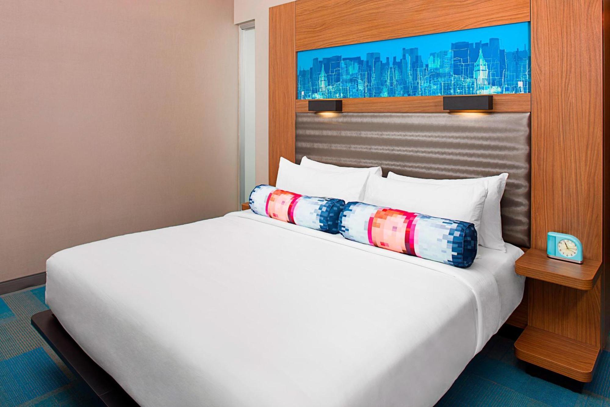 Aloft Beachwood Ngoại thất bức ảnh