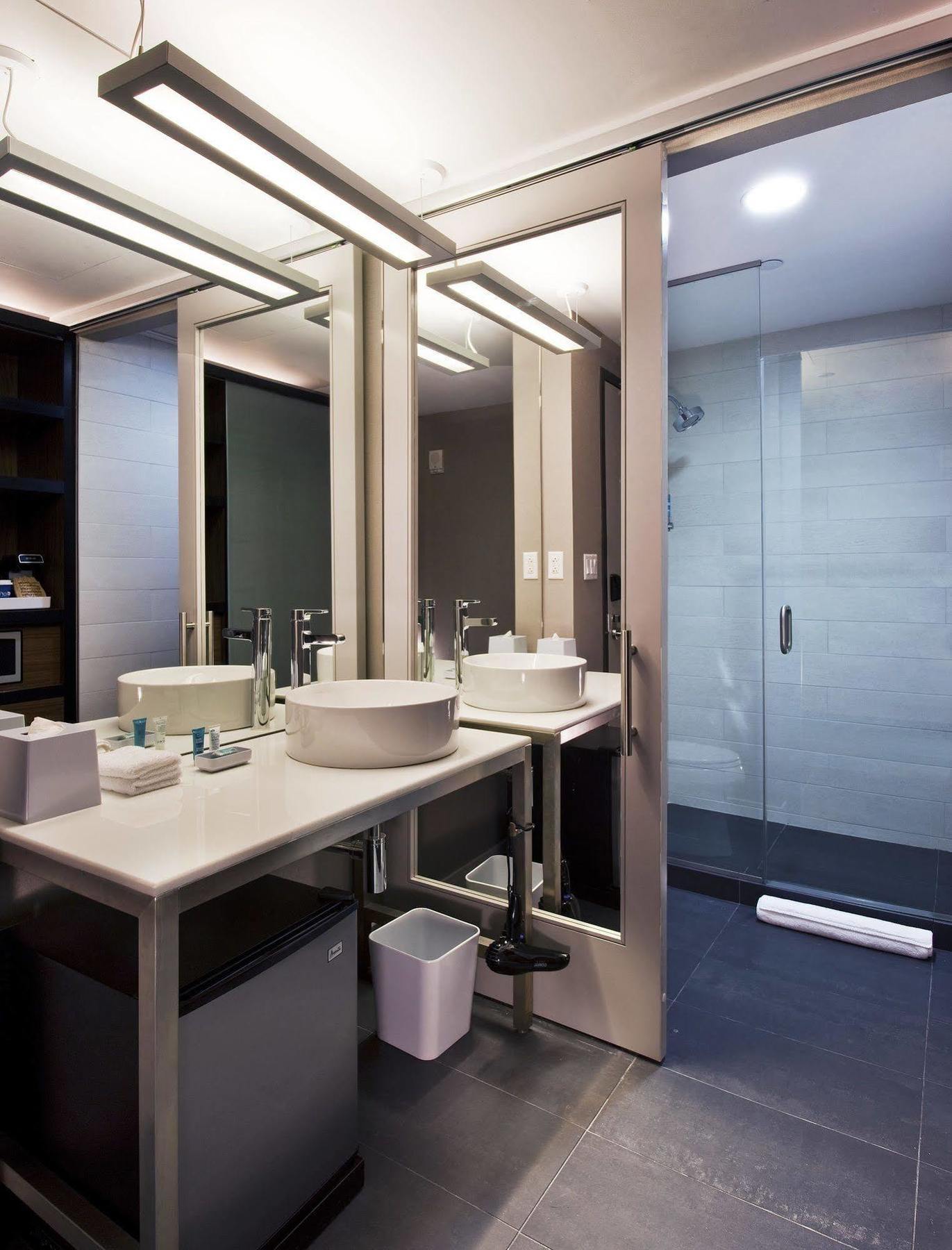 Aloft Beachwood Ngoại thất bức ảnh